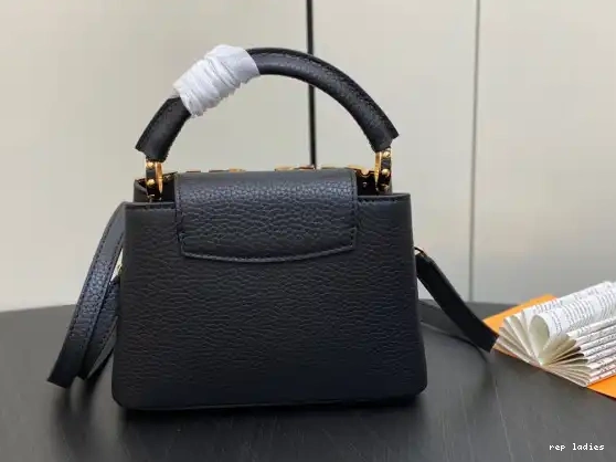 Cheap VUITTON LOUIS CAPUCINES BB 0522